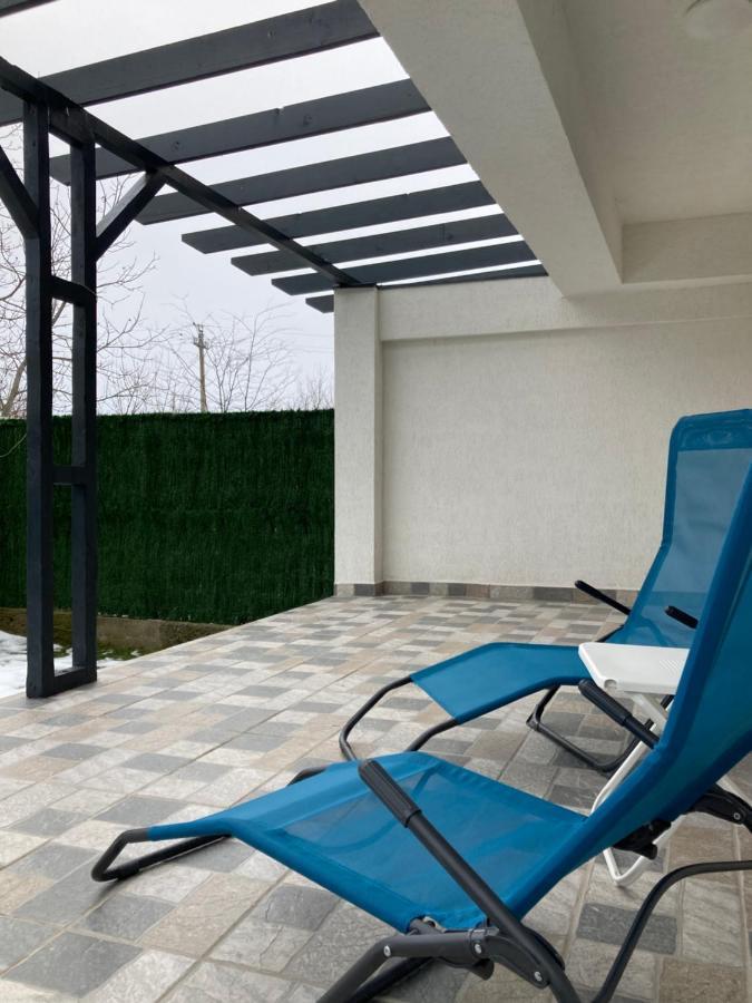 Joygate Entire Villa Отопени Екстериор снимка