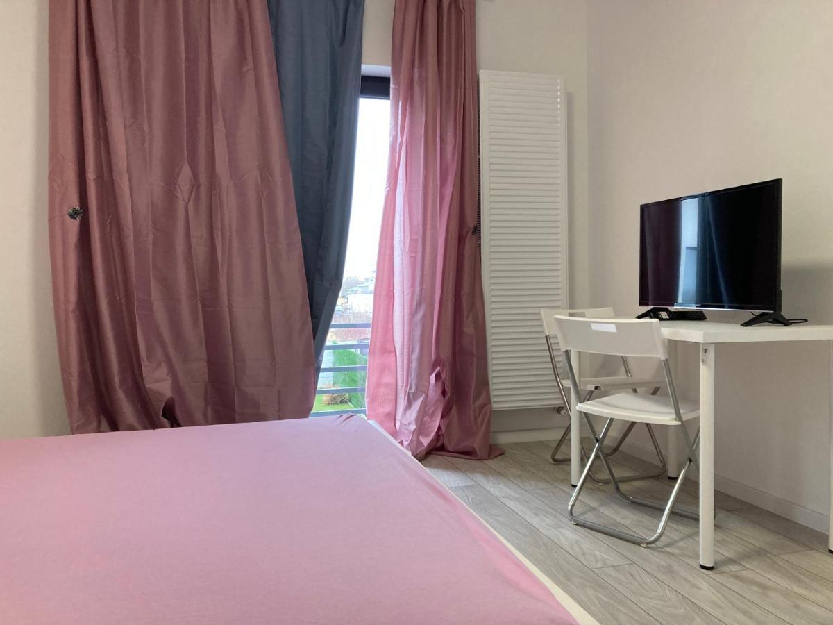 Joygate Entire Villa Отопени Екстериор снимка