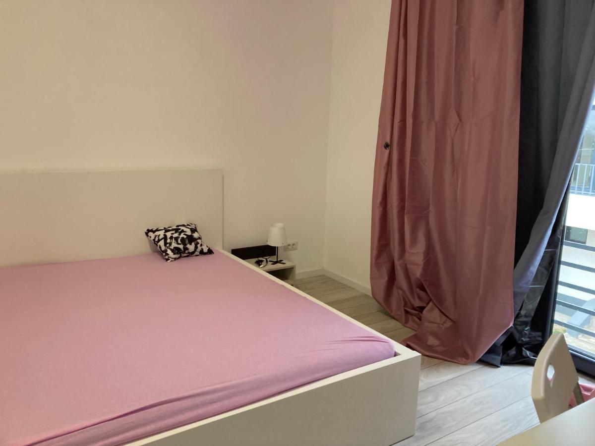 Joygate Entire Villa Отопени Екстериор снимка