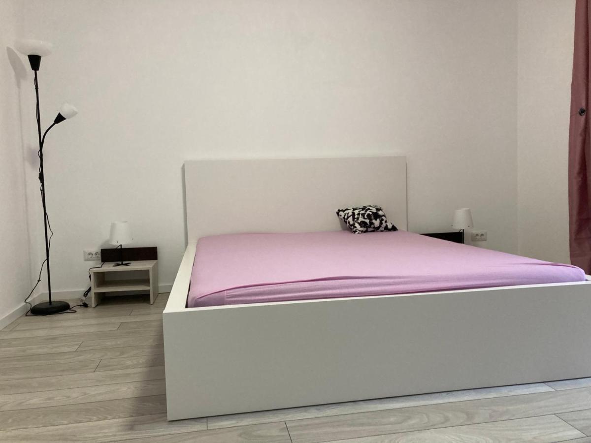 Joygate Entire Villa Отопени Екстериор снимка